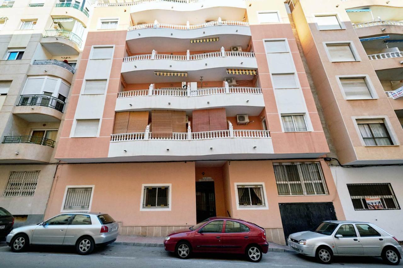 Calle la Loma Torrevieja Extérieur photo